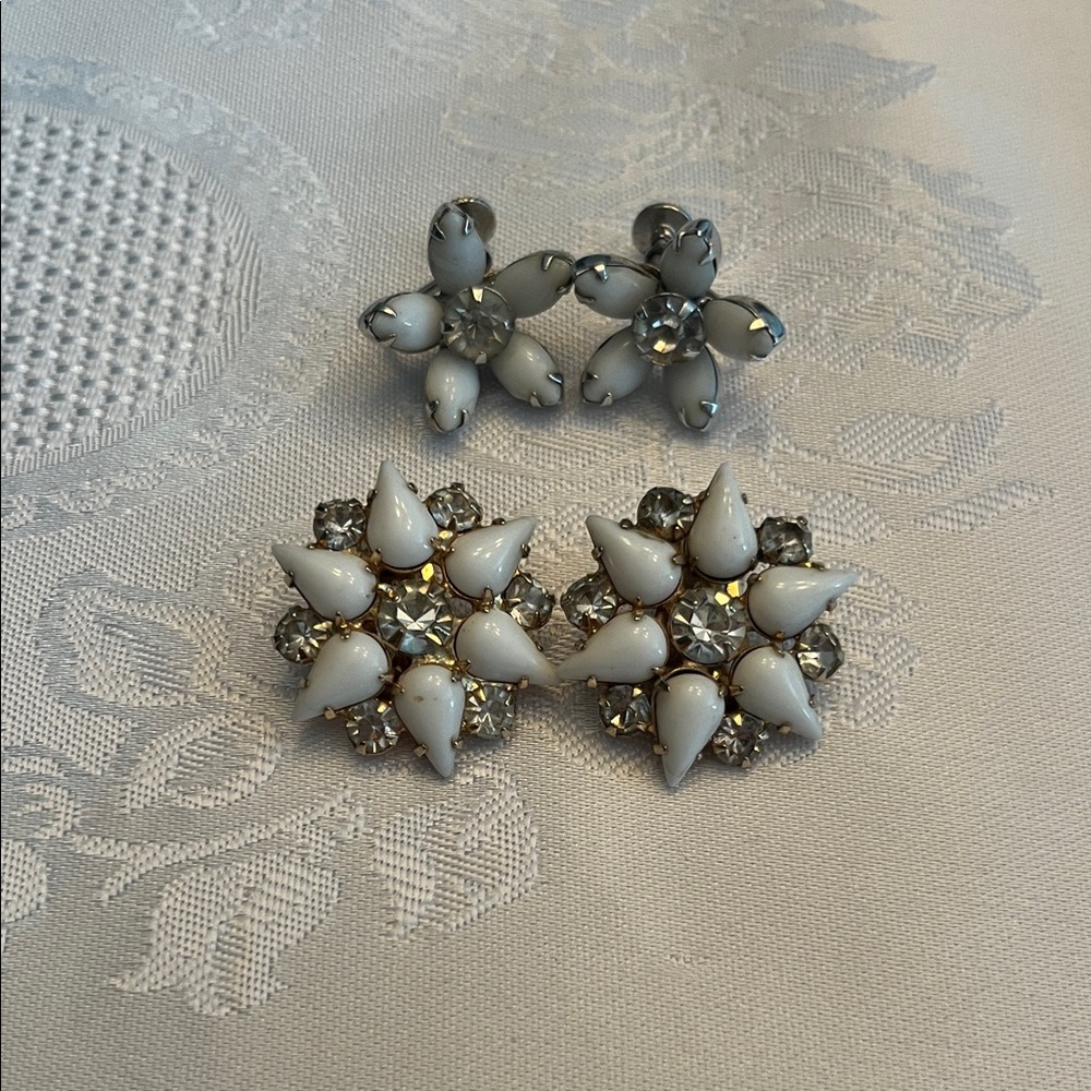 White Floral Earrings